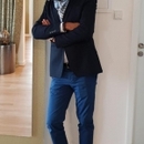 الدكتور لراقي عديل أخصائي جراحة الاحشاء والجهاز الهضمي