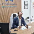 الدكتور لمغاري عبد الإلاه أخصائي الأمراض الرئوية