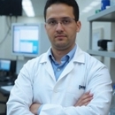 الدكتور لهما جواد أخصائي أمراض الأنف والأذن والحنجرة