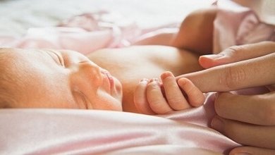 بعد الولادة القيصرية متى يمكن تكرار تجربة الحمل؟